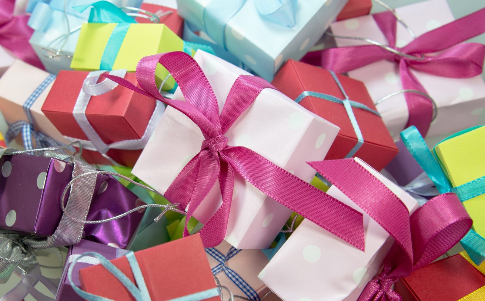 Gift packaging