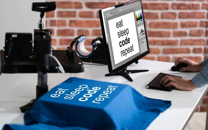 Designing T.shirt.