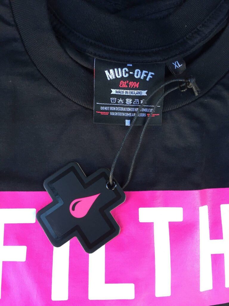 T-shirt with woven labels