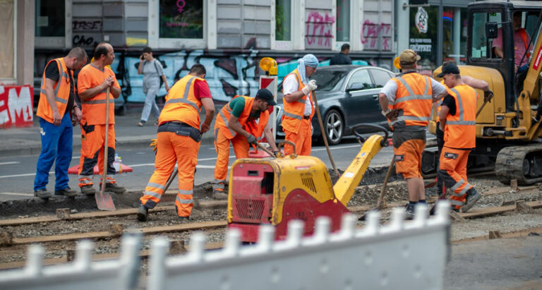Hi-vis workwear on construction team
